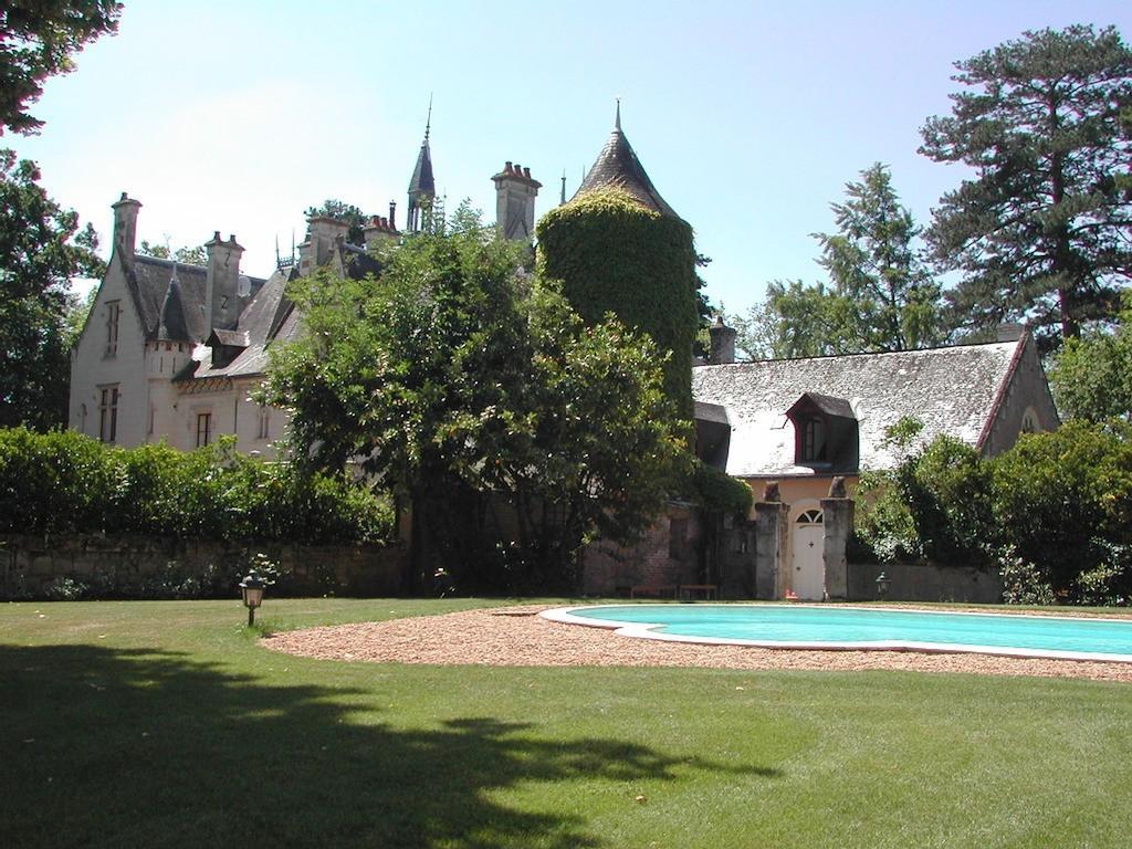 Chateau De Naze Vivy Eksteriør bilde